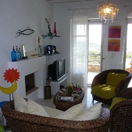 Holiday home Naousa Mediterra *