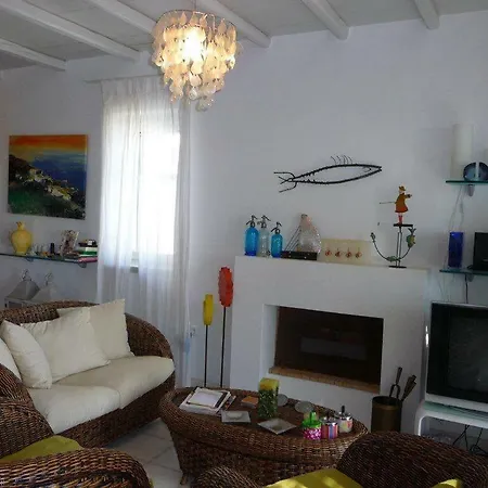 Holiday home Naousa Mediterra *